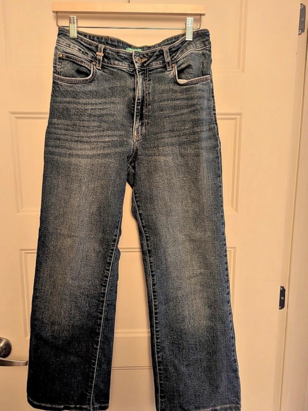United Colors of Benetton Women's Straight Leg Jeans in Blue Like New